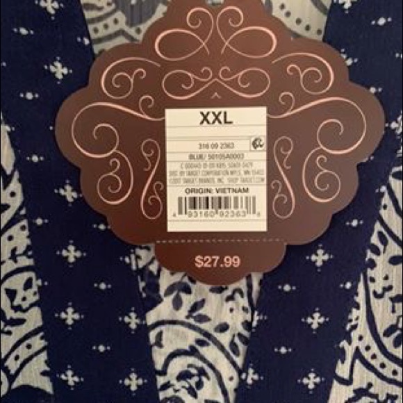 Dresses & Skirts - Woman’s Sleevless Dress